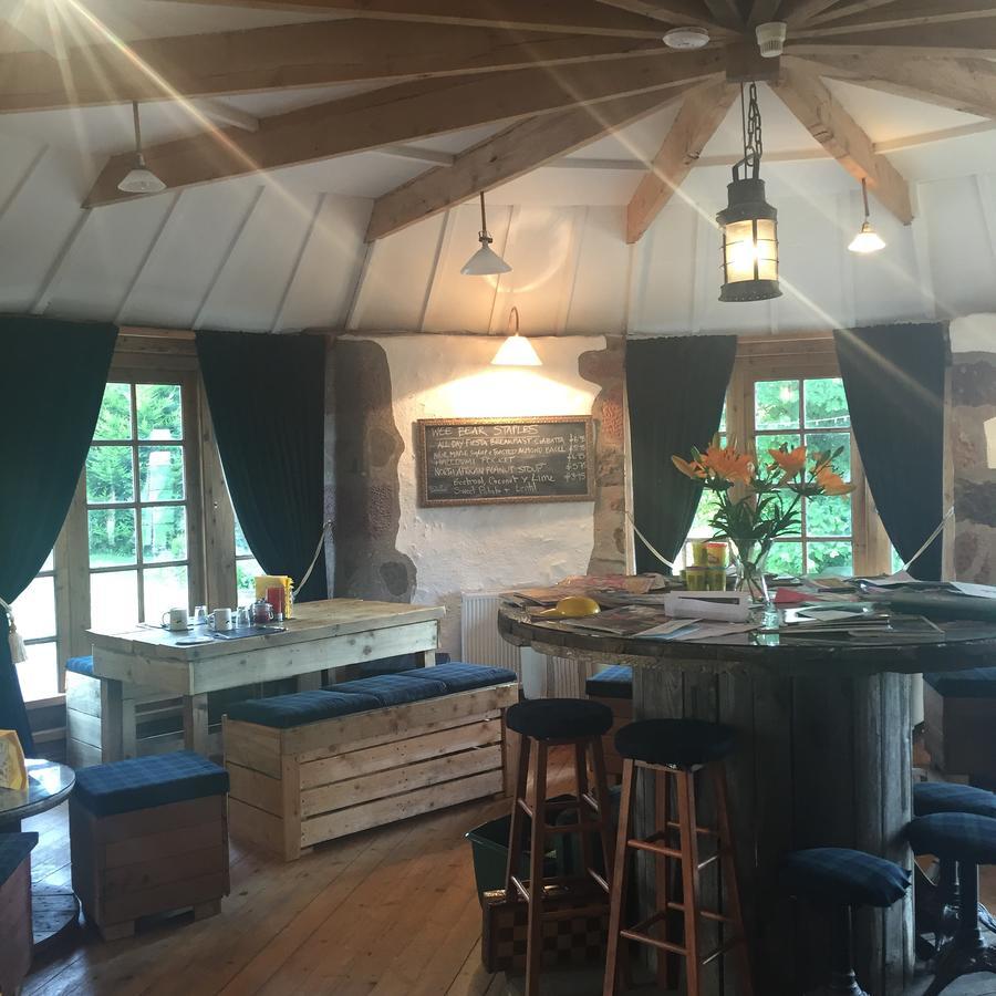 Lodge At Lochside Bridgend of Lintrathen Ngoại thất bức ảnh